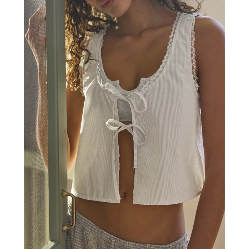 AERIE NWT Off Duty Poplin Tie Front Tank Top